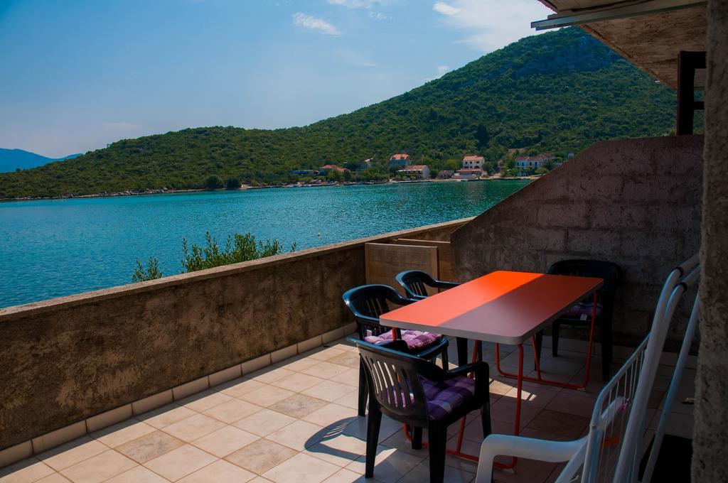 Apartments Adrialuka Dubrava  エクステリア 写真
