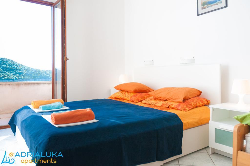 Apartments Adrialuka Dubrava  エクステリア 写真