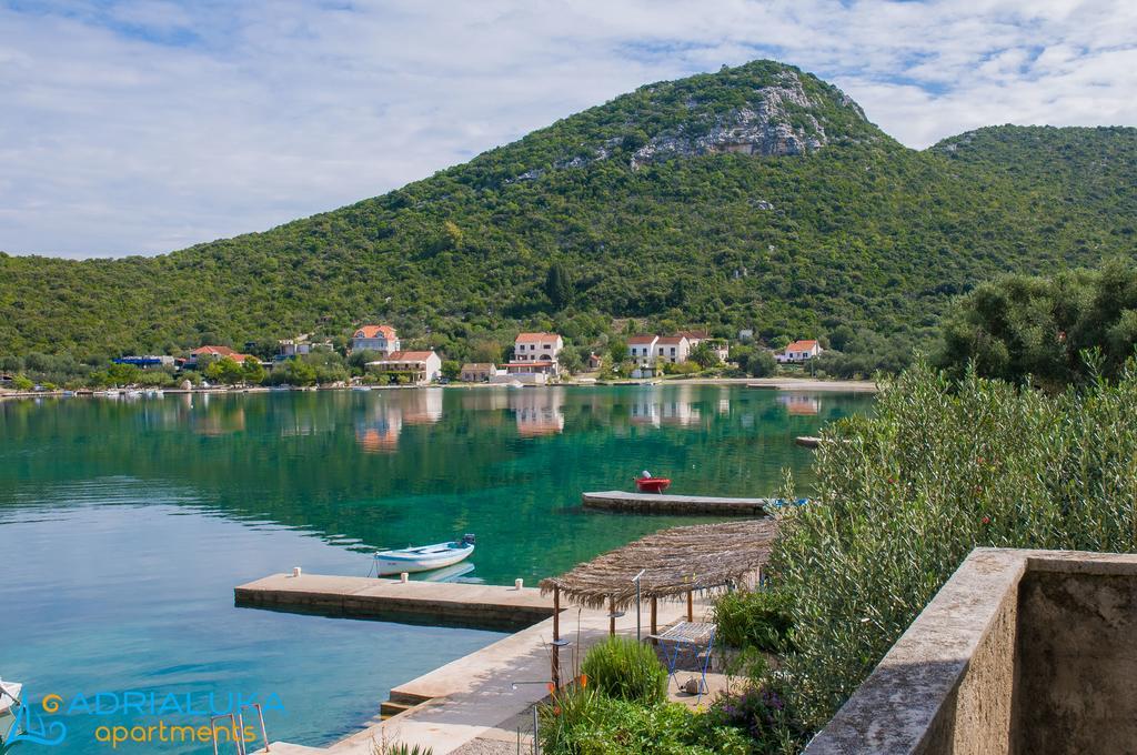 Apartments Adrialuka Dubrava  エクステリア 写真