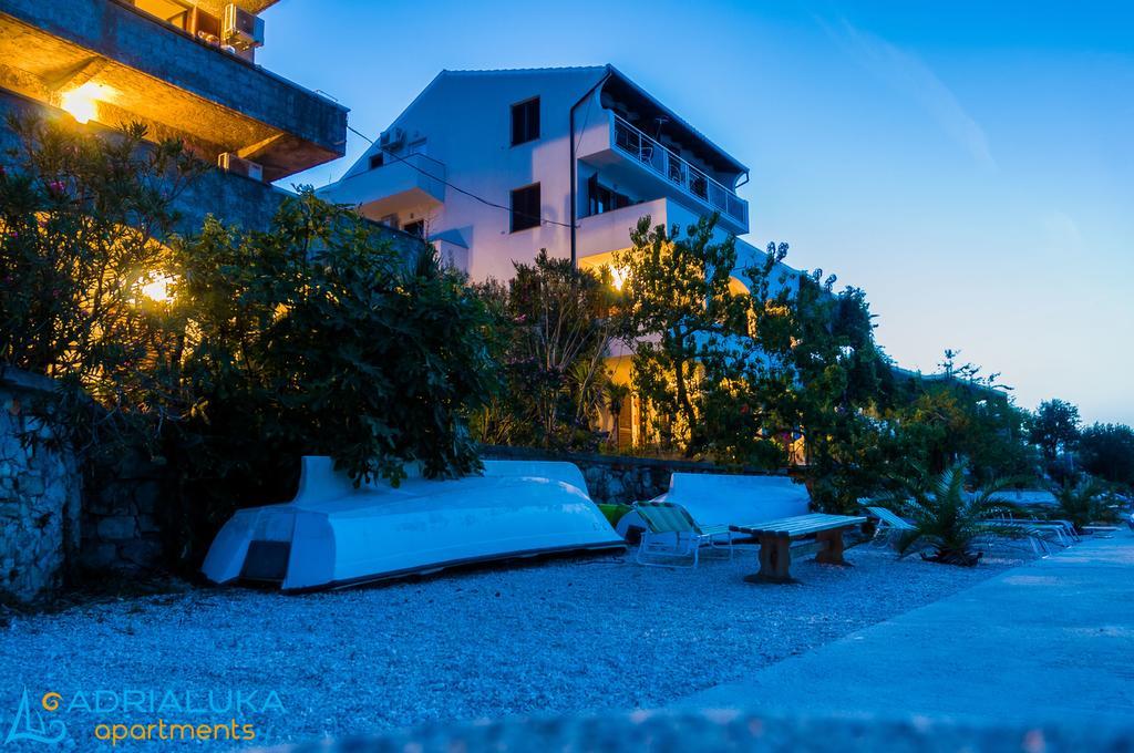 Apartments Adrialuka Dubrava  エクステリア 写真