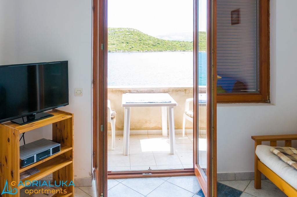 Apartments Adrialuka Dubrava  エクステリア 写真